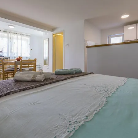 Lauschiges Nur 450 Meter Zum Sandstrand Mit Privater Terrasse Lägenhet *