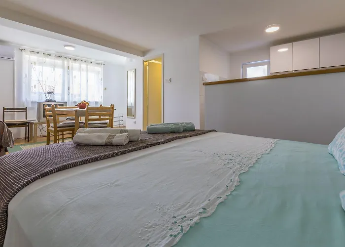 Lauschiges Nur 450 Meter Zum Sandstrand Mit Privater Terrasse Apartmán *
